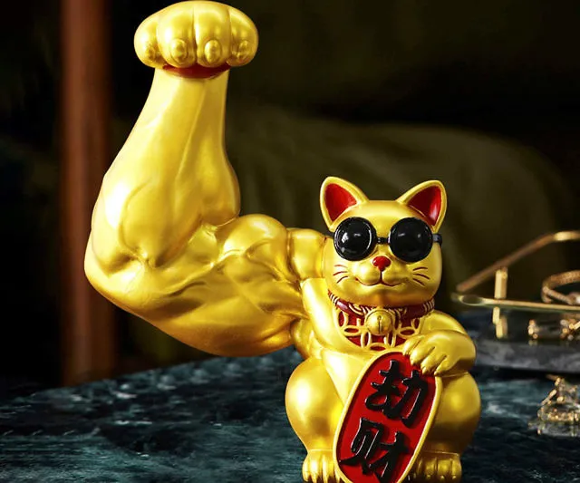 Lucky Cat with Muscles