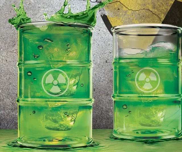 Quirky & Fun: Radioactive Waste Drinking Cup