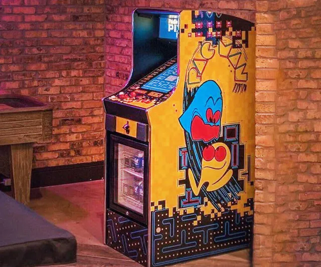 Pac-Man Arcade & Drink Cooler Combo