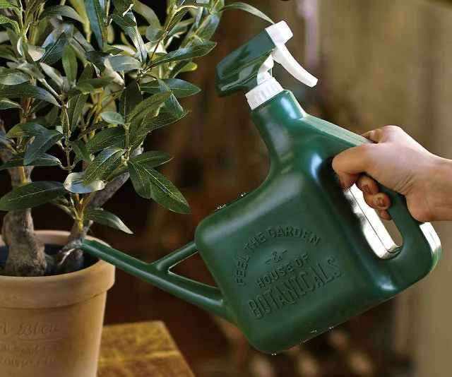 Time Concept Garden Spray Bottle