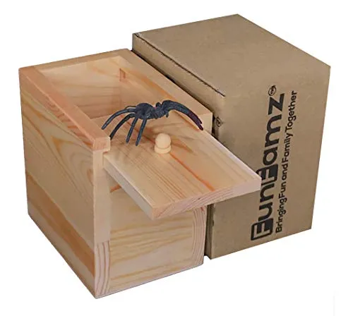 Jump Scare Box Spider Prank