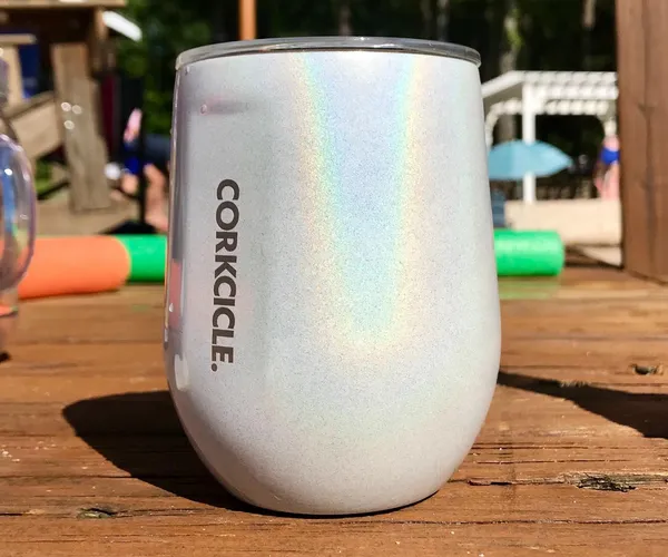 A Magical Touch to Drinks with the Unicorn Corkcicle Stemless Wine Glass