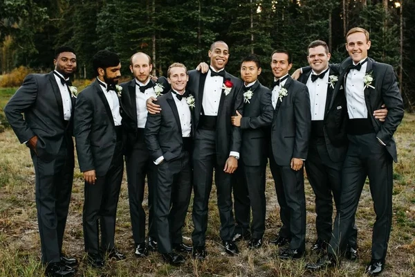 10+ Groomsmen Gifts for Your Unforgettable Big Day