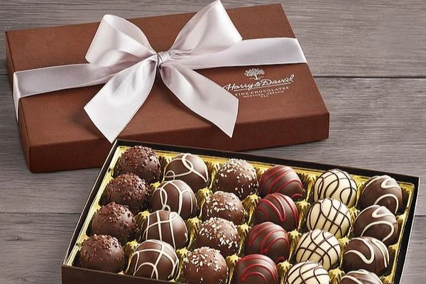 Pure Bliss with These 10+ Delectable Chocolate Gifts